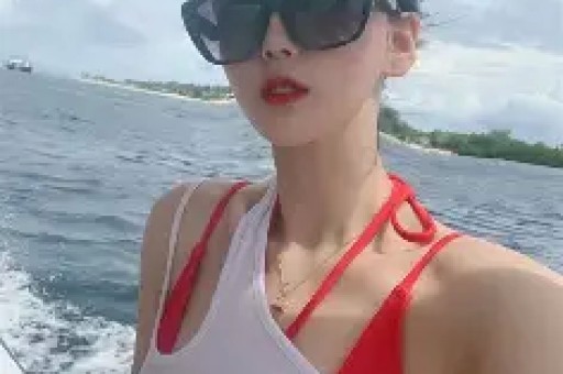 赵露丝这是要塌房吗?被狗仔爆黑料立场问题分不清建国时间 赵露丝这是要塌房吗?被狗仔爆黑料立场问题分不清建国时间